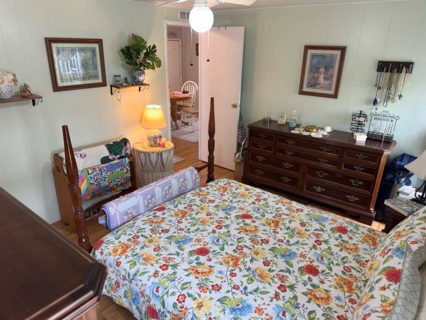 162 Zermatt Drive a Winter Haven, FL Mobile or Manufactured Home for Sale